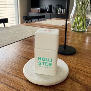 Hollister Togetherness - rare/discontinued